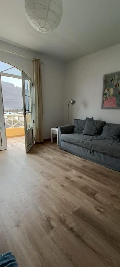 Cliff View Orzola Apartment Exterior photo